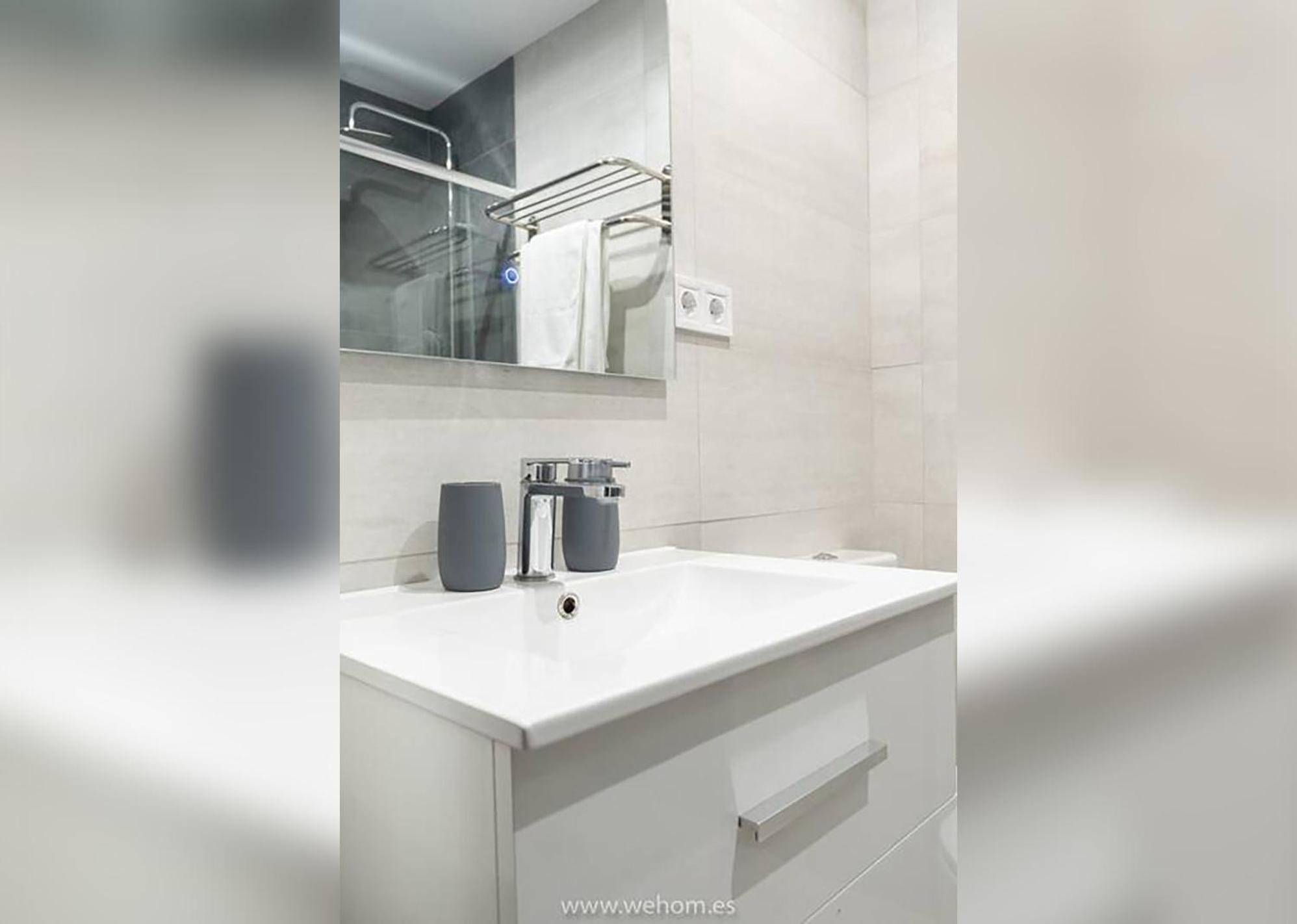 Moderno Y Comodo Apartamento En Calle Vargas Santander Bagian luar foto