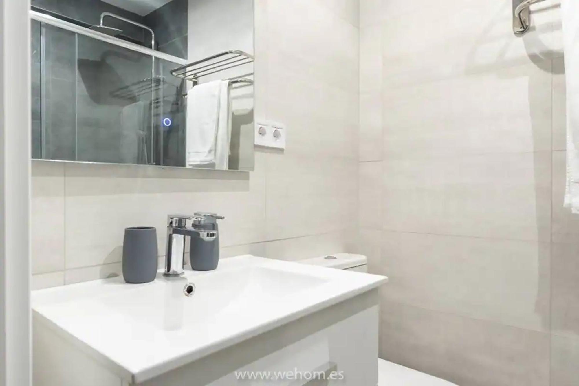Moderno Y Comodo Apartamento En Calle Vargas Santander Bagian luar foto